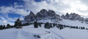 Winterreise Schneeschuhwandern Südtirol Villnöss