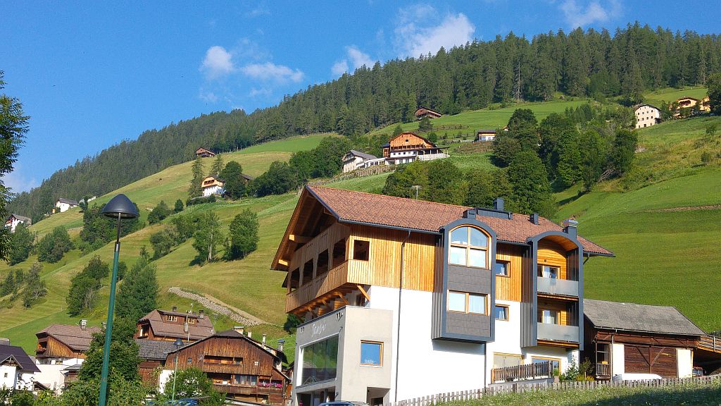 Südtirol Wandern in den Dolomiten - Hotel Sanvi - Sento Wanderreisen