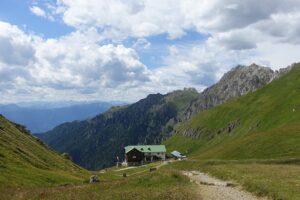 Südtirol Wandern in den Dolomiten - Schlüterhütte - Sento Wanderreisen
