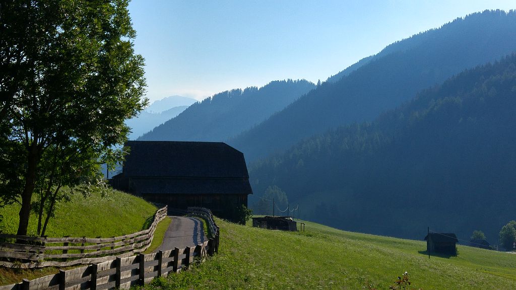 Südtirol Wandern in den Dolomiten - beim Hotel Sanvi - Sento Wanderreisen