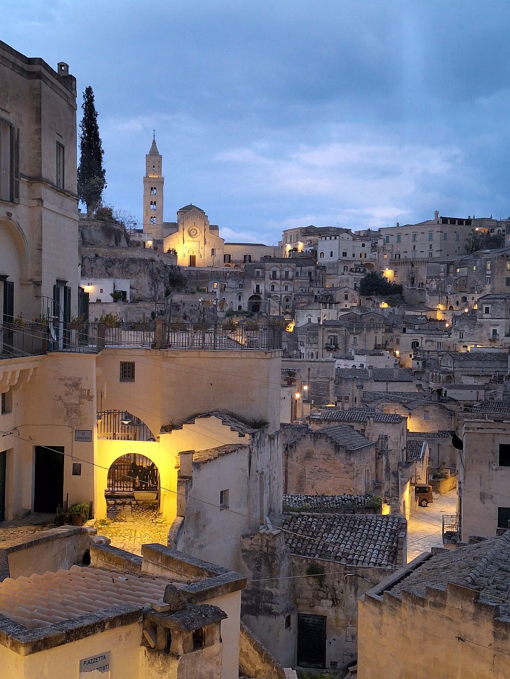 Wandern Italien Basilikata Matera am Abend - Sento Wanderreisen