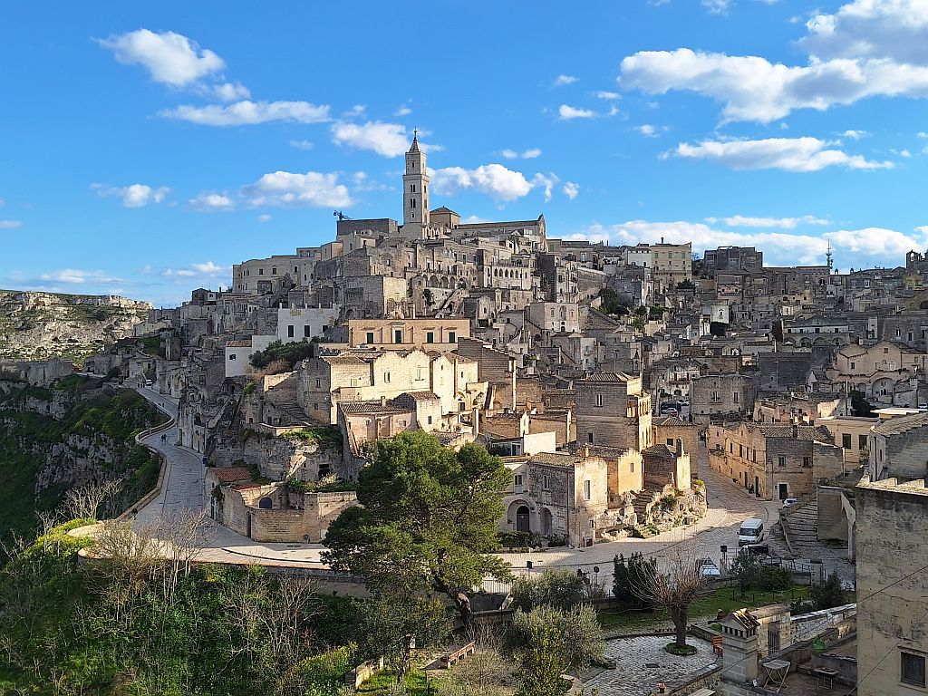 Wandern Italien Basilikata Matera im Abendlicht- Sento Wanderreisen