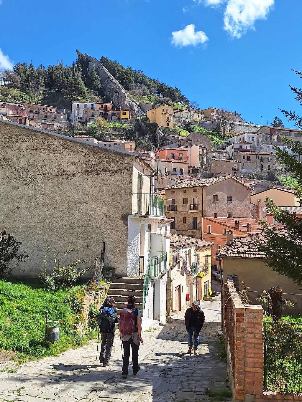 Wandern Italien Basilikata Pietrapertosa Häuser - Sento Wanderreisen