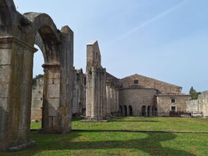 Wandern Italien Basilikata Venosa Abtei - Sento Wanderreisen