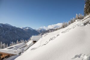 Südtirol Ulental Winterreise - Wandern im Schnee (c) Tourismusgenossenschaft UltentalProveis - Gert Pöder