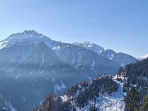 Südtirol Ultental Winterreise Kirche am Berg - Sento Wanderreisen