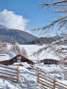 Südtirol Ultental Winterreise Weissbrunnsee 1 - Sento Wanderreisen