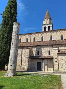 Wandern Italien Friaul Aquileia Dom 1 - Sento Wanderreisen