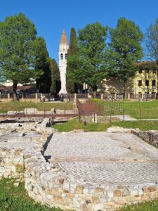Wandern Italien Friaul Aquileia Dom 2 - Sento Wanderreisen
