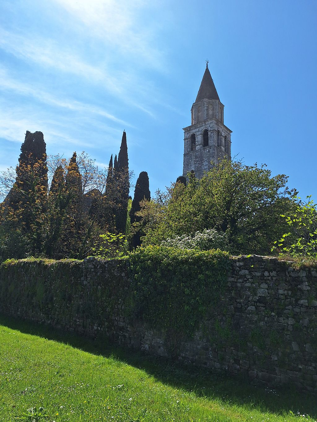 Wandern Italien Friaul Aquileia Dom - Sento Wanderreisen