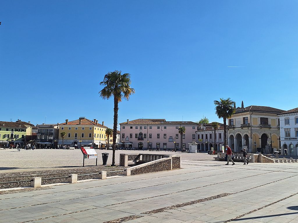 Wandern Italien Friaul Palmanova Piazza Grande - Sento Wanderreisen