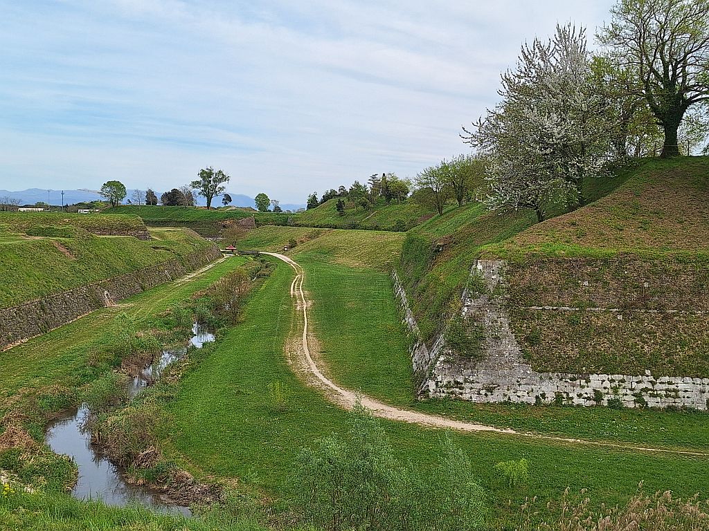 Wandern Italien Friaul Palmanova Wälle 1 - Sento Wanderreisen